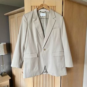 Aritzia Beige Blazer